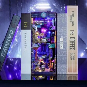 Boekensteun Bouwpakket &quot;Cyber City&quot;