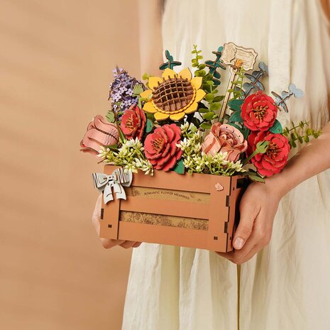 3D Houten Bouwpakket "Houten Bloemen Kistje"